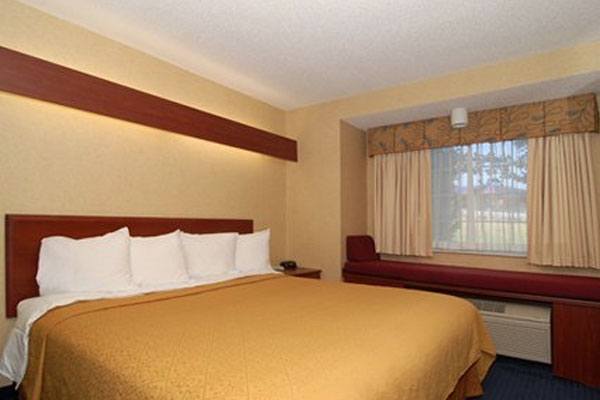 Quality Inn & Suites in Chester, VA