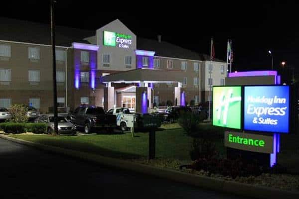 Holiday Inn Express & Suites in Sweetwater, TN