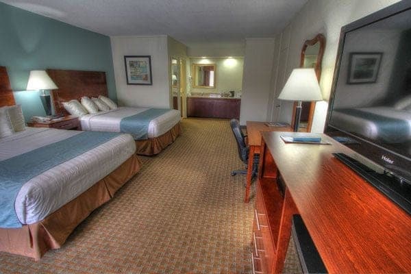Crossroads Inn & Suites in Gatlinburg, TN