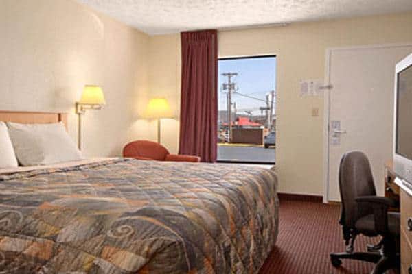 Days Inn in Cookeville, TN