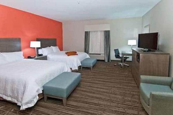 Hampton Inn & Suites in Pensacola, FL