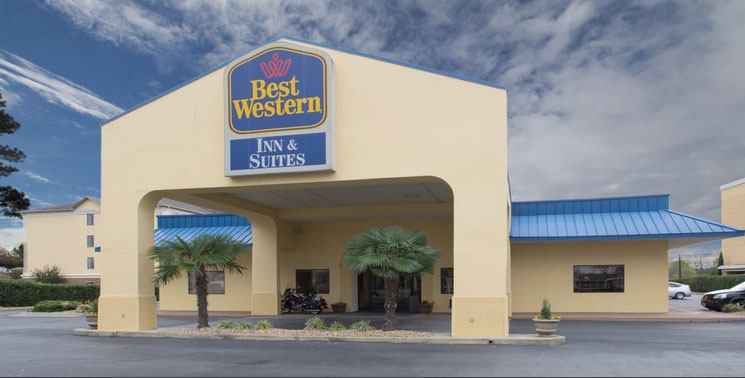 Best Western Inn & Suites in Byron, GA