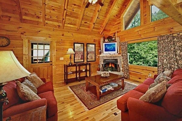 Cabins USA in Pigeon Forge, TN