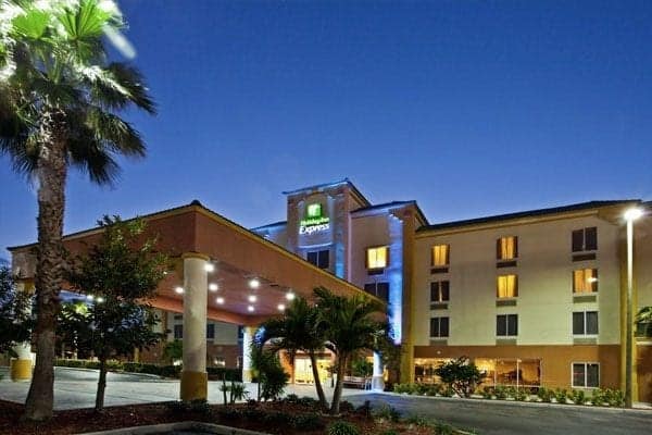 Holiday Inn Express Hotels & Suites Cocoa Beach in Cocoa Beach, FL