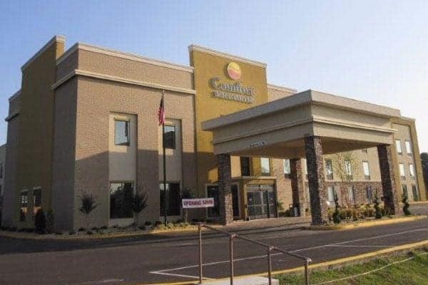 Comfort Inn and Suites in Macon, GA