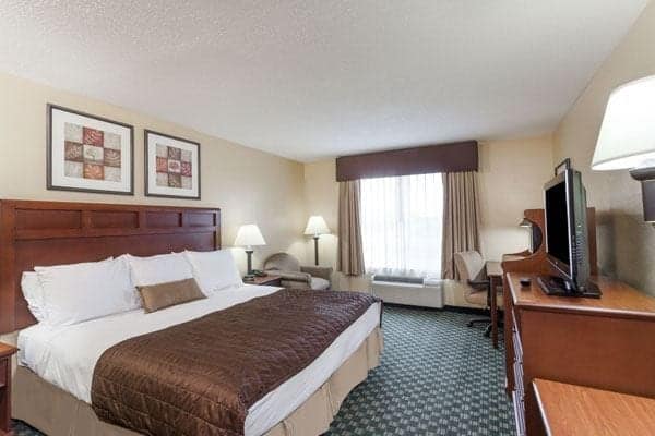 Baymont Inn & Suites in Huntsville, AL