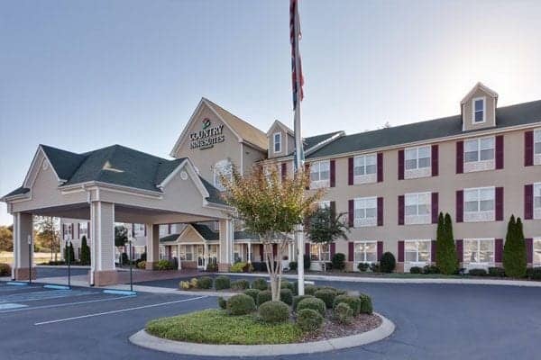 LaQuinta Inn & Suites By Carlson-Chattanooga North at Hwy 153