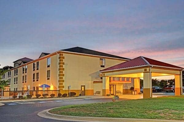 Comfort Inn & Suites in Mocksville, NC