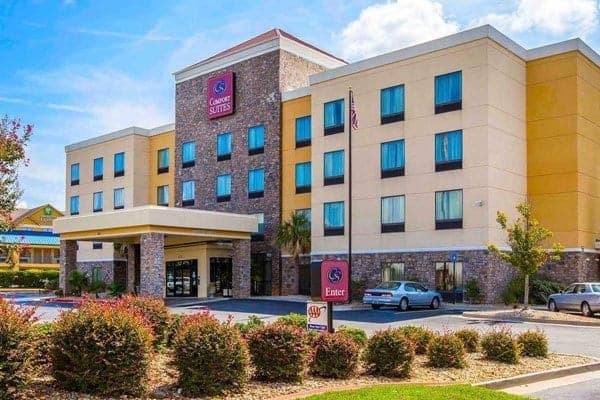 Holiday Inn Express & Suites BYRON