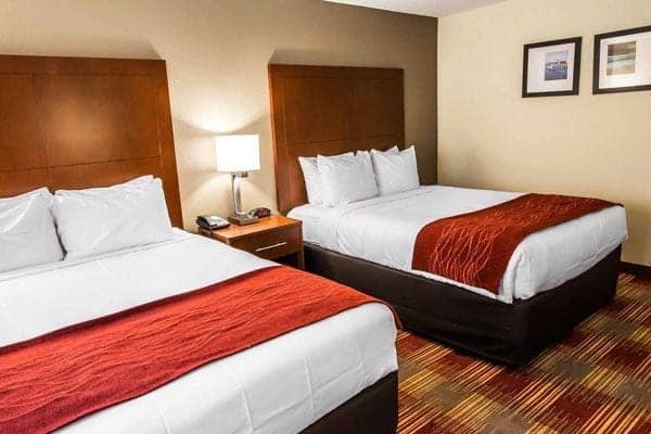 Clarion Inn & Suites in Savannah, GA