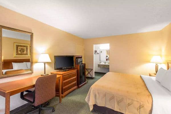Quality Inn & Suites in McDonough, GA