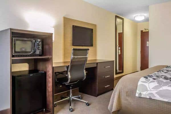 Sleep Inn & Suites in Dothan, AL