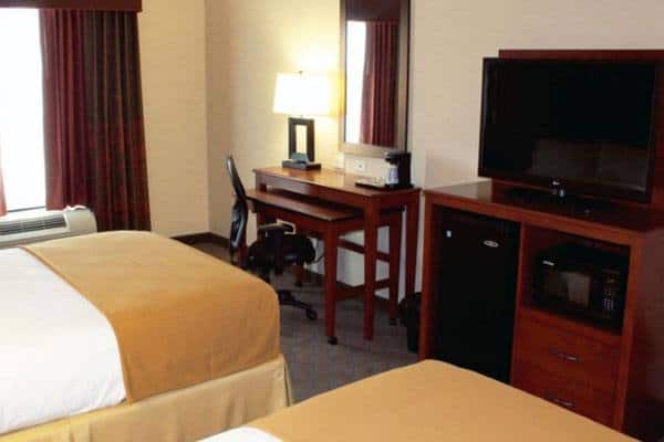 Holiday Inn Express Hotel & Suites Paducah West in Paducah, KY